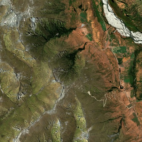 Satellite photo of the same 10 km square around Black Peak + Treble Cone